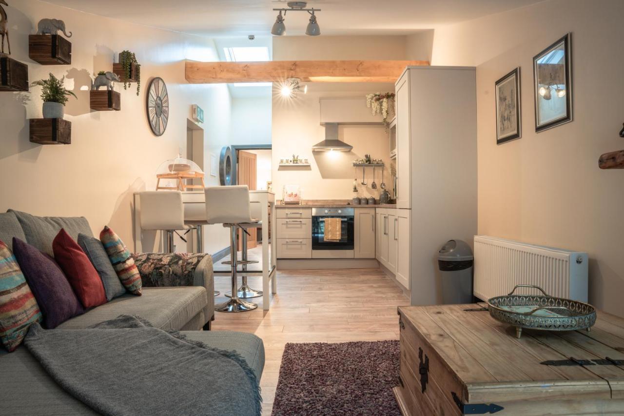 Greenvale Cabins Forkhill Eksteriør bilde